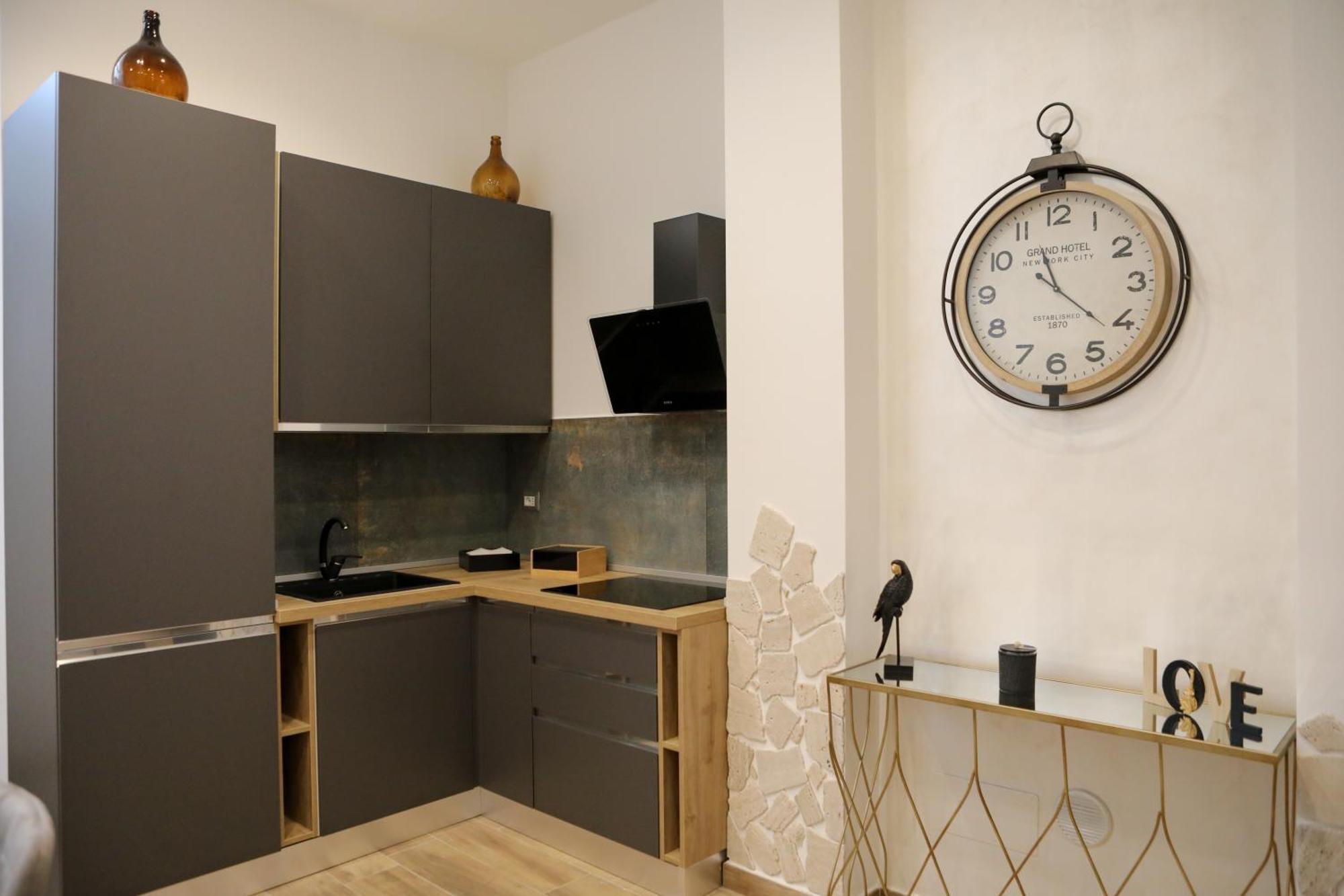 Luxury Regina 14 Bari