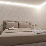 Luxury Regina 14